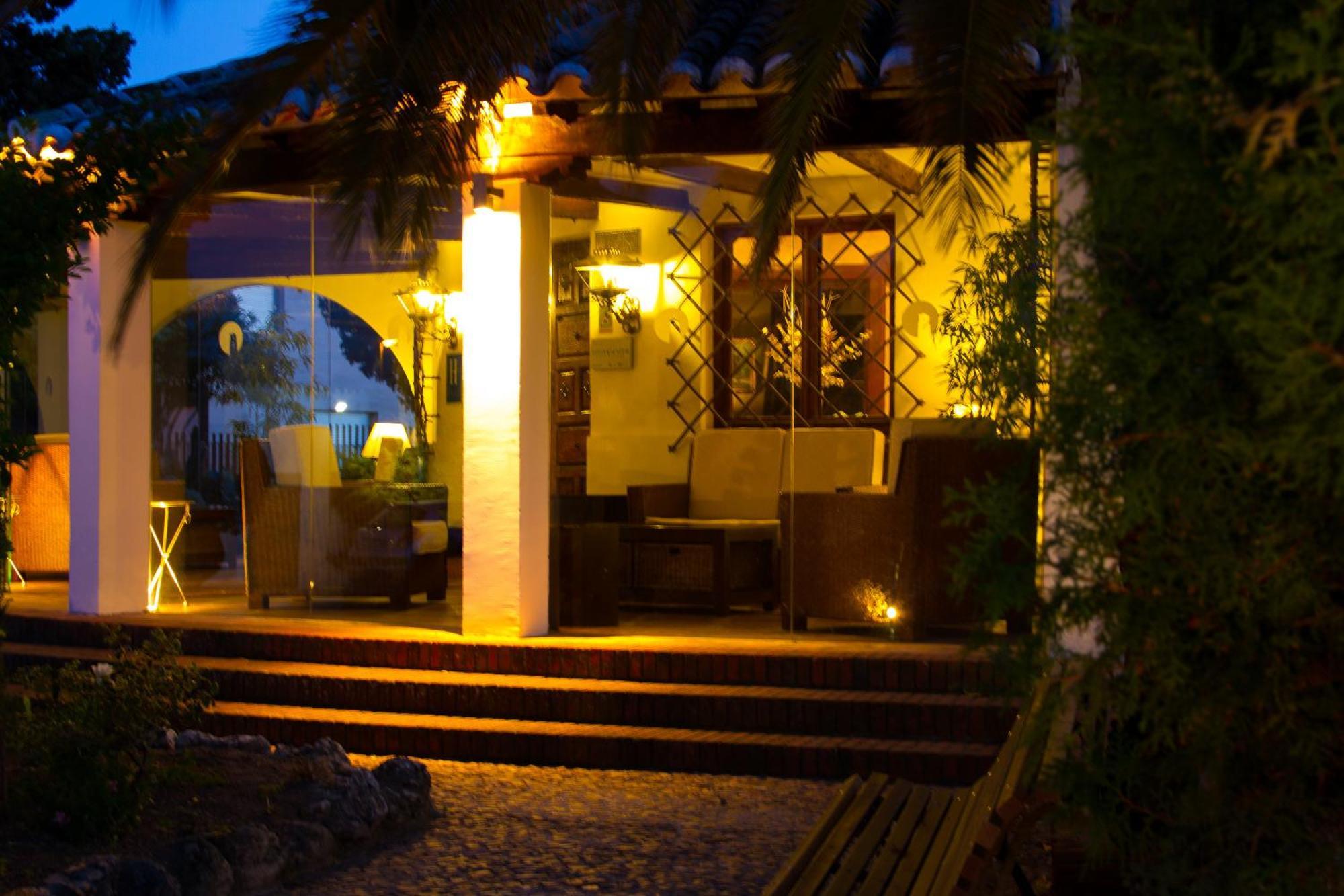 Hotel & Spa La Salve Torrijos Luaran gambar