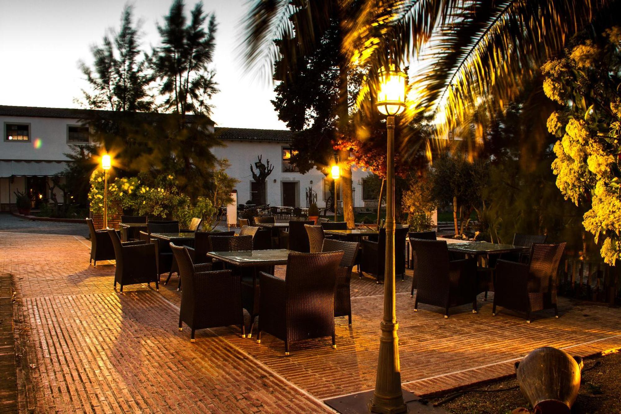 Hotel & Spa La Salve Torrijos Luaran gambar