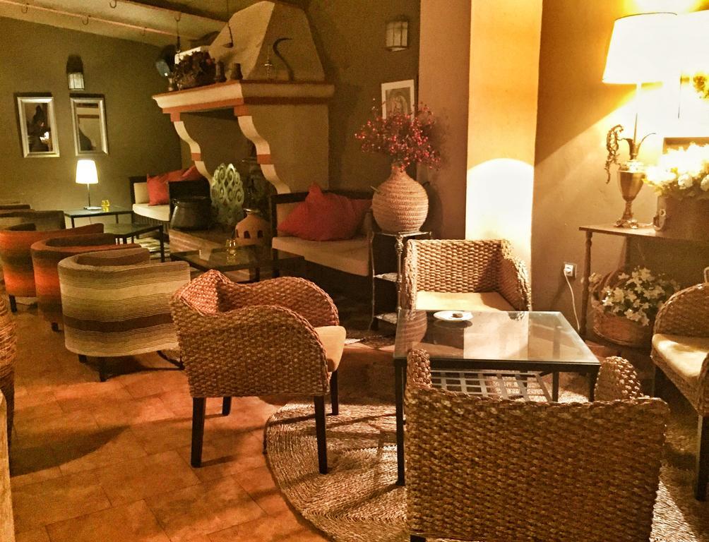 Hotel & Spa La Salve Torrijos Luaran gambar